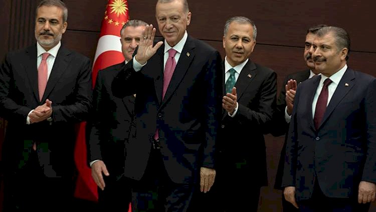    Türkiyə vitse-prezidenti and içdi   