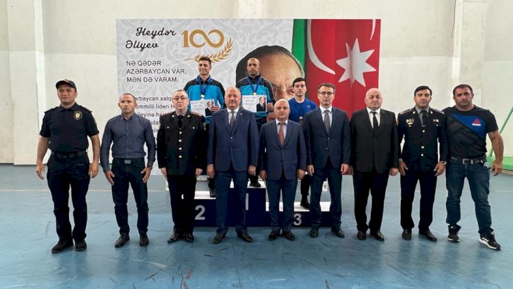    Suraxanıda polis əməkdaşları arasında Ulu Öndərin 100 illik yubileyinə həsr olunmuş yarış keçirildi - Fotolar   