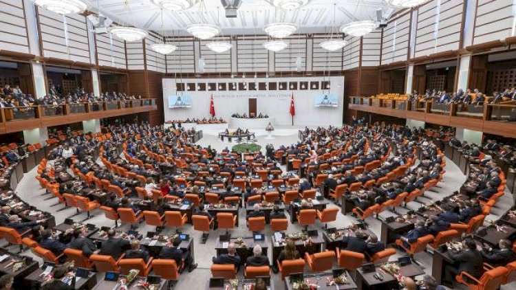    CHP spiker postuna namizəd irəli sürdü   