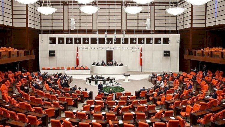    Bu gün Türkiyə parlamentinin yeni sədri seçiləcək   