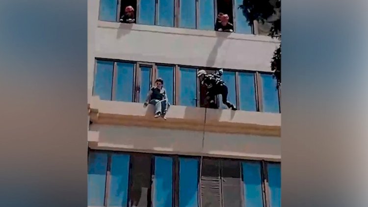    FHN-nin xilasediciləri Buzovnada intihara cəhdin qarşısını alındı   