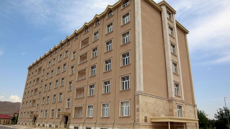    Şəhid ailələrinə və əlillərə 100 mənzil verildi   