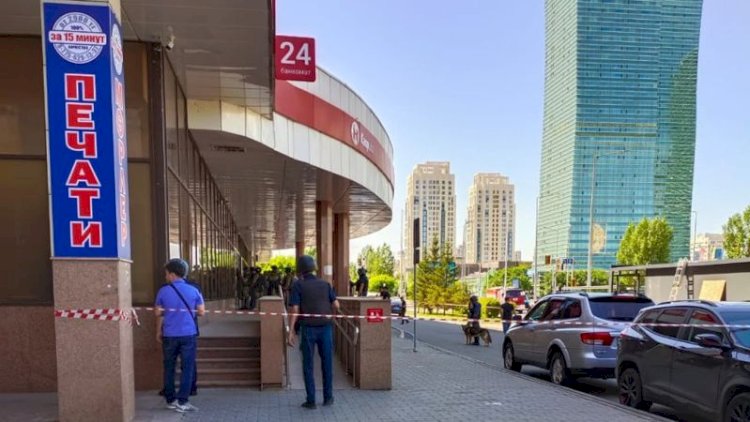    Naməlum şəxs Astanada bank binasını ələ keçirdi   