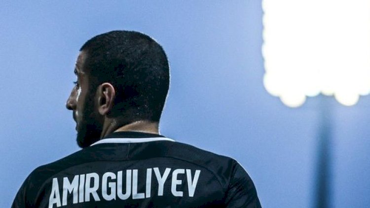   Millimizin sabiq futbolçusu karyerasını başa vurdu   