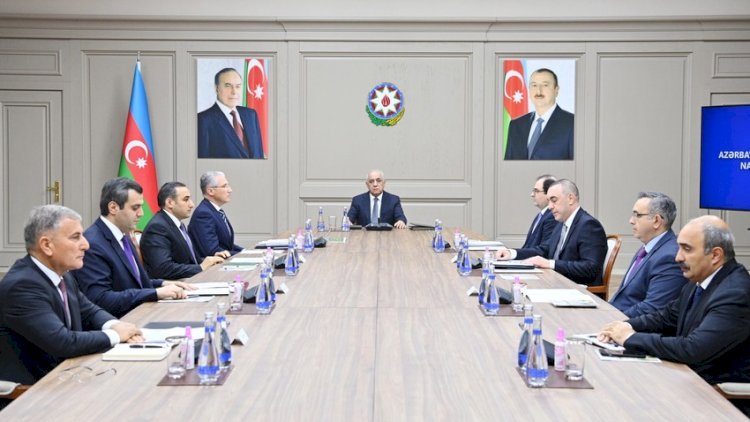    Baş nazir komissiyanı topladı - Söyüdlüyə dair hesabat dinlənildi   
