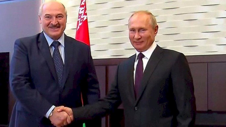    “Lukaşenkonun “xidməti” əvəzsiz qalmayacaq” - Belarus başçısı Putindən nə alacaq?   
