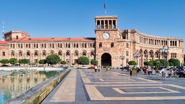    Paşinyan onları vəzifədən azad etdi   