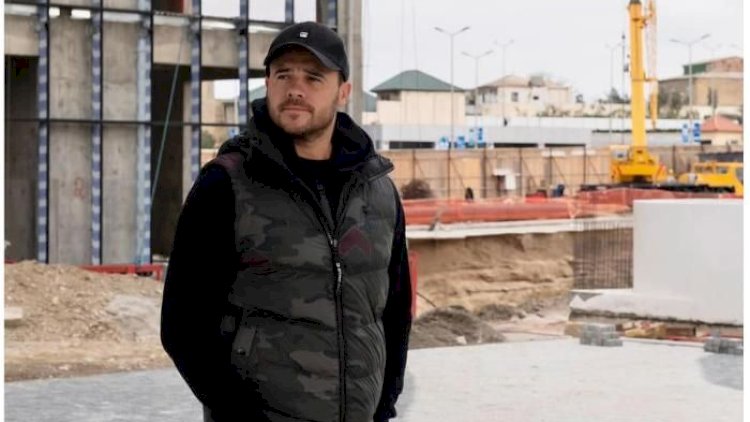    Xalq artisti Nardaranda daha bir bina tikir   