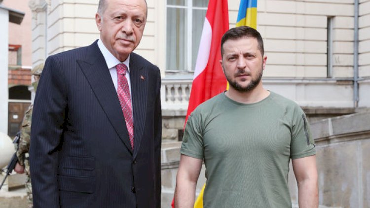   Zelenski Türkiyəyə səfər etdi   