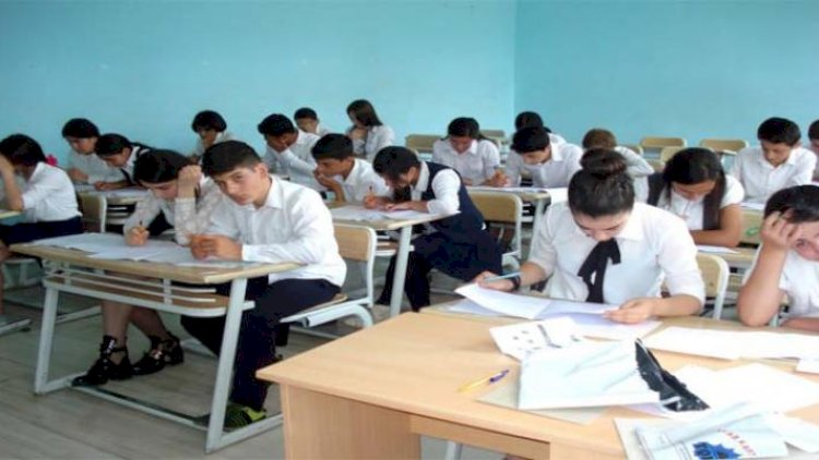    Orta məktəbi “əlaçı” bitirənlər imtahandan 0 bal yığıb   