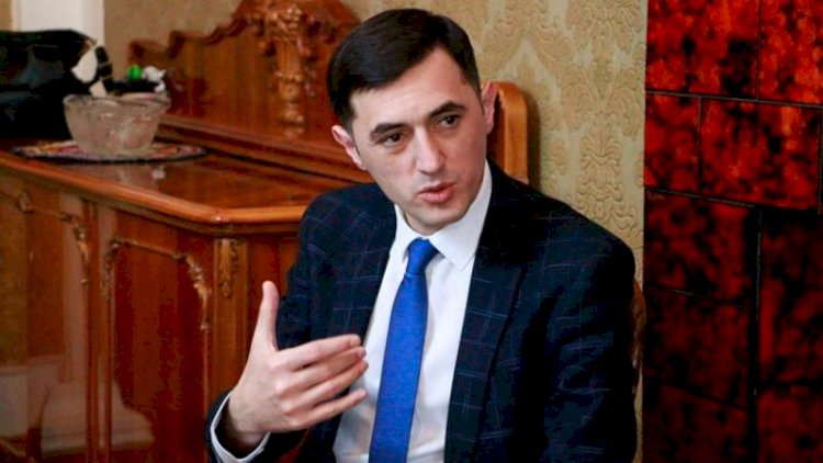   Partiyaların təkrar qeydiyyatı:   “Mən dəhşətə gəlirəm”