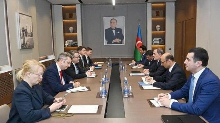    Ceyhun Bayramov Almaniyanın dövlət naziri ilə görüşdü   