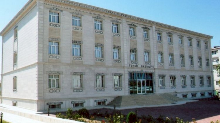    Naxçıvan Təhsil Nazirliyinin Aparat rəhbəri işdən çıxarıldı   