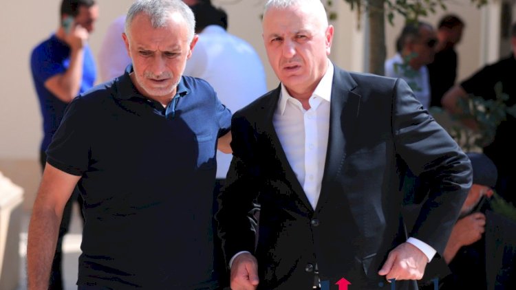    Madər Musayevlə vida mərasimi keçirilir - FOTOLAR   