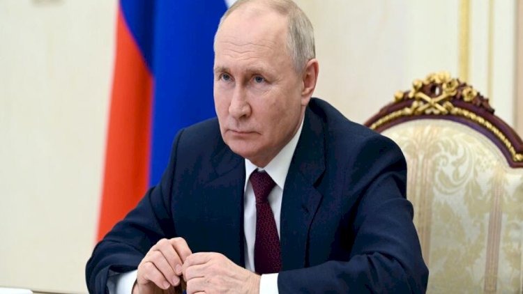    Putin avropalı siyasətçilərlə məzələndi   