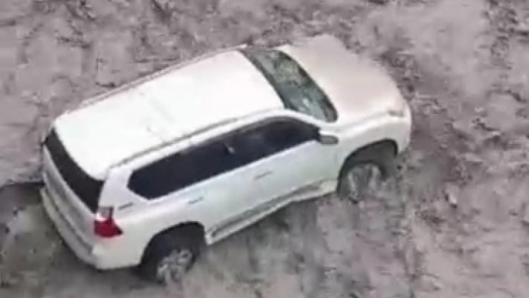    Türkmənistandan İsmayıllıya qonaq gəldilər, maşınlarını   sel apardı