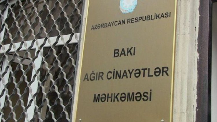    Dövlətə xəyanətdə ittiham edilən qadının məhkəməsi başladı   