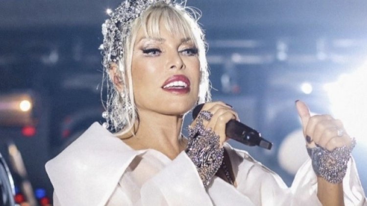    77 yaşlı Ajda Pekkan çimərlik geyimində hamını şoka saldı   - Foto