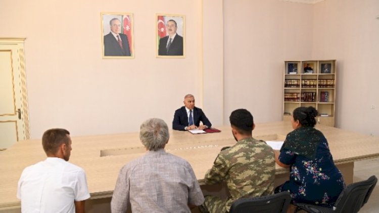   “Azərişıq“ sədri vətəndaşların müraciətlərini dinlədi - FOTO   