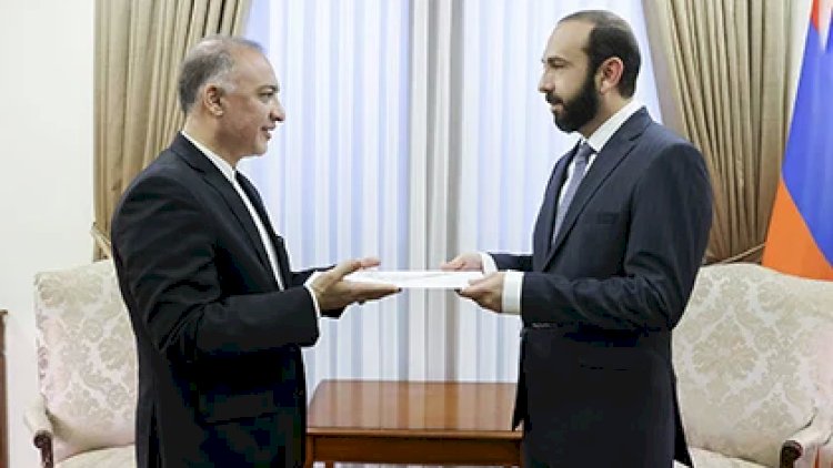    Nazir İran səfirini qəbul etdi   