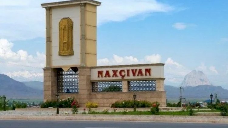    Naxçıvanda doğum evində kondisionerlər işləmir: Su alıb aparırıq ki...   