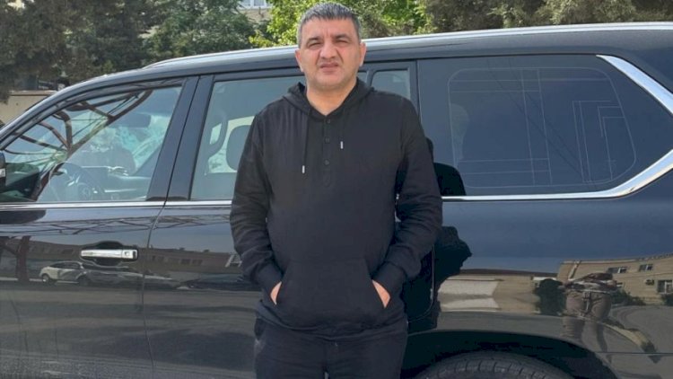    Gəldim gördüm ki, biri dodaq boyası ilə yazıb - Meyxanaçı   