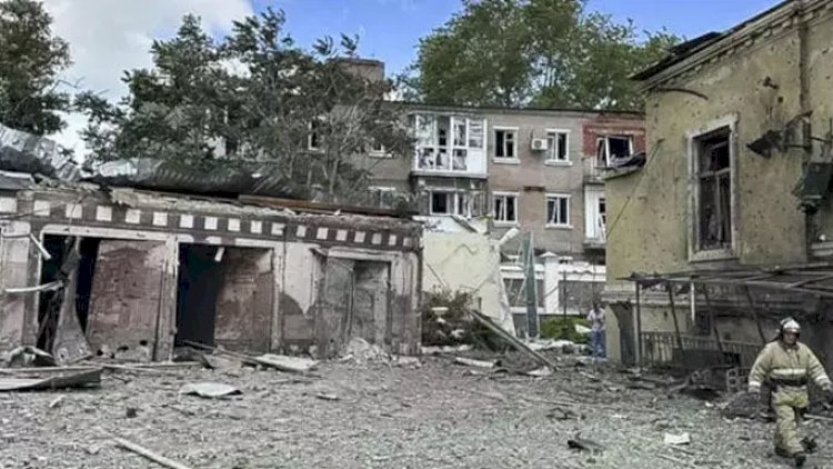    Rostova raket hücumu - Rusiya Ukraynanı günahlandırır    