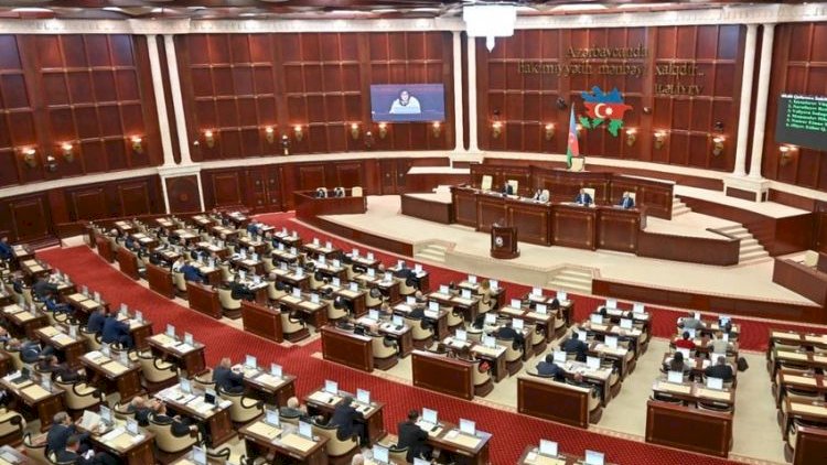   Deputatlar Laçın-Xankəndi yolu ilə bağlı açıq məktub yaydı   