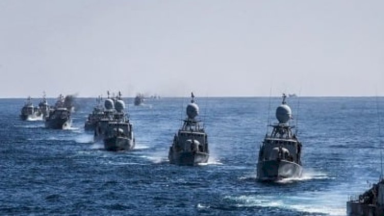    İran yeni raketinin sınağını keçirdi   