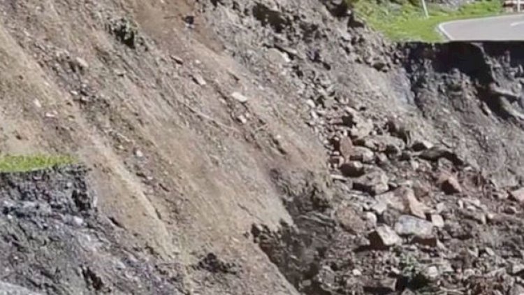    Gürcüstanda təbii fəlakət: 16 nəfər torpaq altında qaldı   