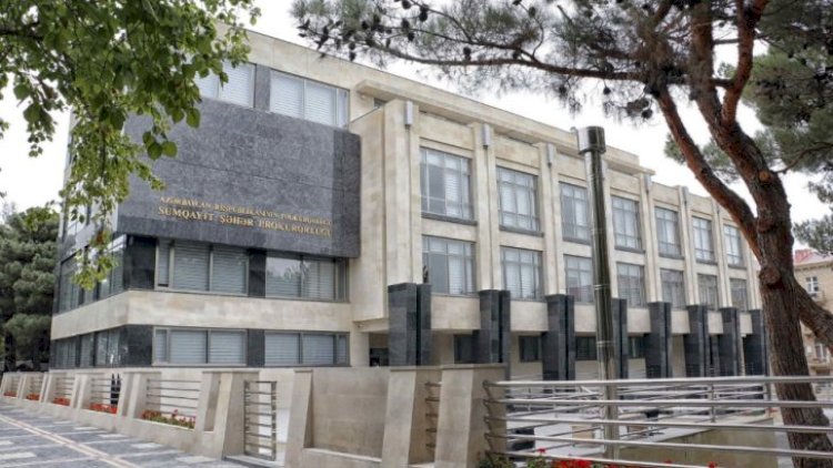    Coratda qadın ərini öldürdü   
