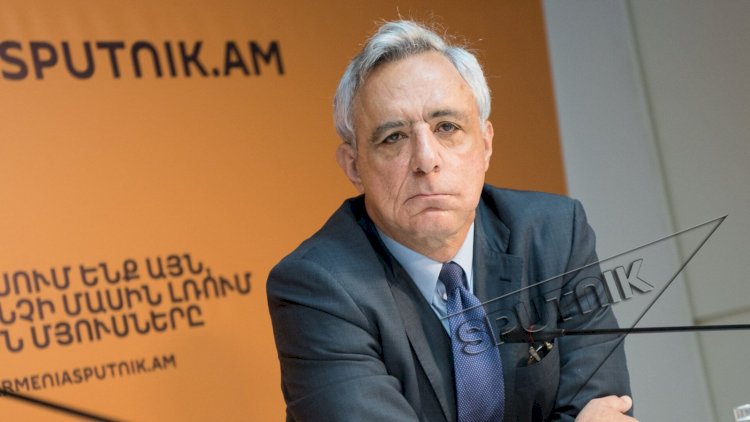    “Paşinyan Praqada böyük səhv etdi” - Oskanyan   