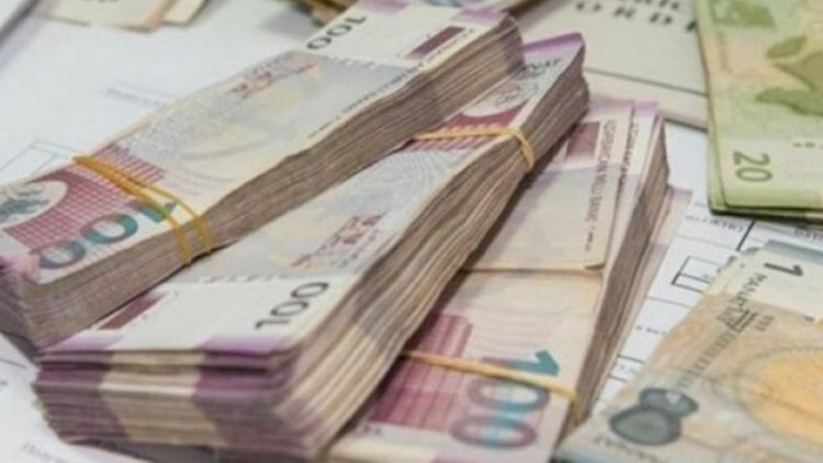    Azərbaycan manatının dövretmə sürəti cüzi azalıb   