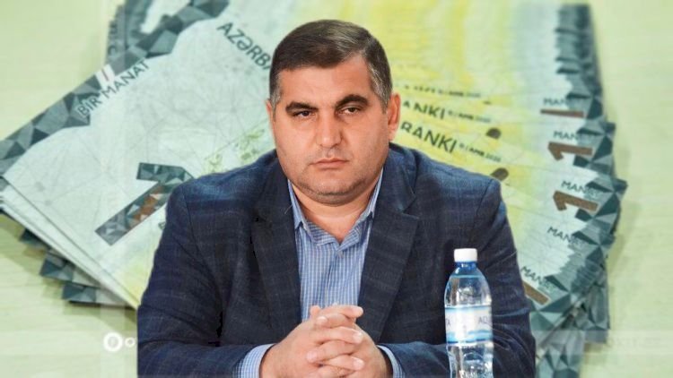    Bir xiyarı 4 manata satırlar, gözlərini pul tutub...   