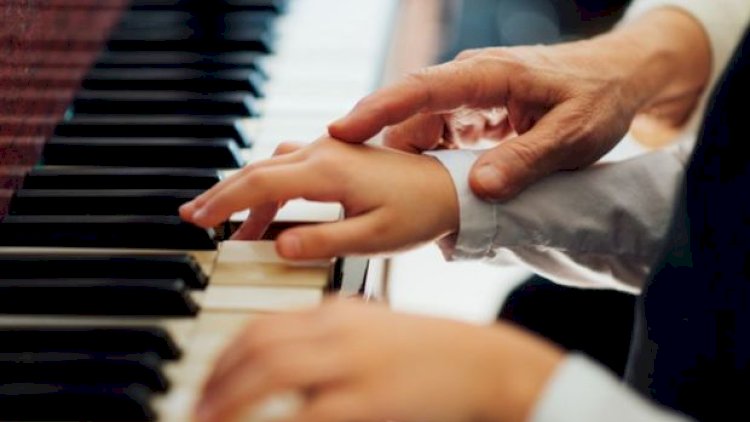    Musiqi məktəblərində işləmək istəyənlərin   NƏZƏRİNƏ