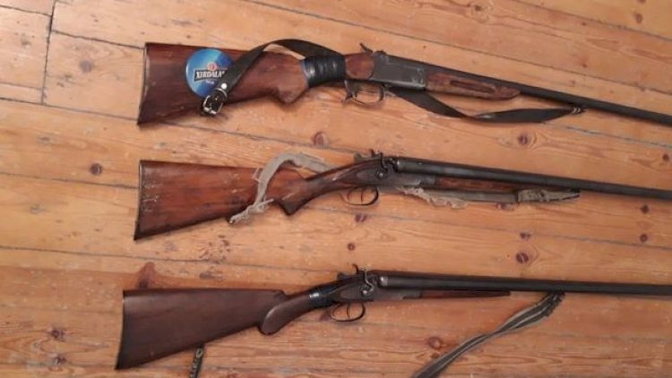    Ağdaş sakinləri qanunsuz saxladıqları ov tüfənglərini könüllü olaraq polisə təhvil verdilər   