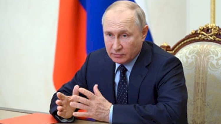    Putin Rostova gəldi, generallarla görüşdü   