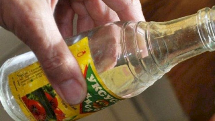    Azərbaycanda sərxoş kişi su əvəzinə sirkə turşusu içdi,   öldü