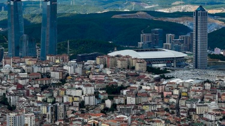    “İstanbulda 100 min ev dağıla bilər” - Seysmoloqdan xəbərdarlıq   