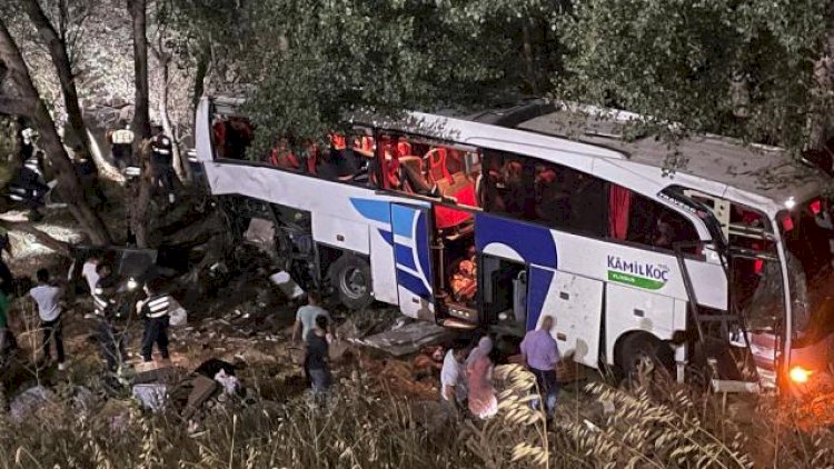    Türkiyədə dəhşətli qəza - 12 nəfər öldü   