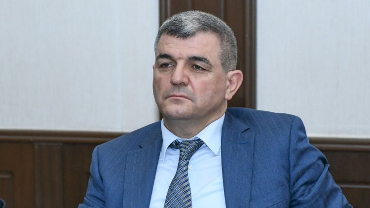    “Başqa banklar da bağlana bilər” - Fazil Mustafa   