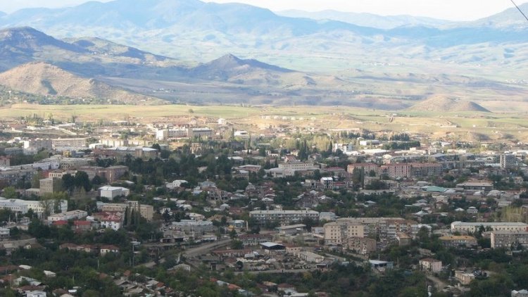    Separatçıların sonu yaxınlaşır: Araik qaçır   