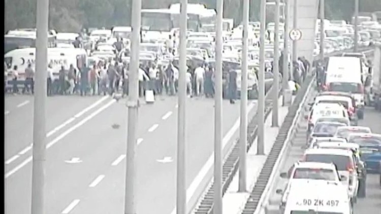    “Koroğlu” stansiyası yaxınlığında ağır qəza   