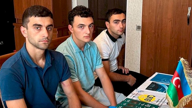    Azərbaycan Ombudsmanı həbs olunan erməni futbolçulara baş çəkdi   