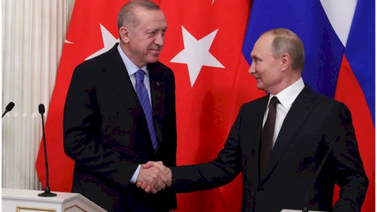    Kreml Ərdoğanla Putinin Rusiyada görüşəcəklərini təsdiqlədi   