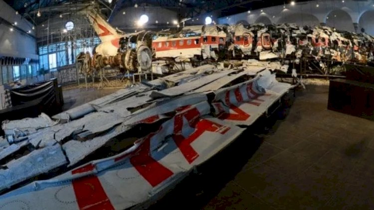    İtaliyada 81 nəfərin öldüyü təyyarə qəzasının arxasında fransız raketinin olduğu iddia edilib   