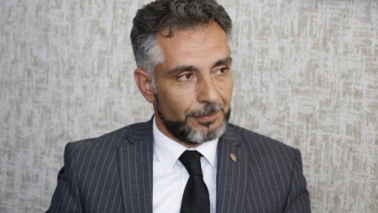    Elçibəyin qardaşı oğlu vəfat etdi   