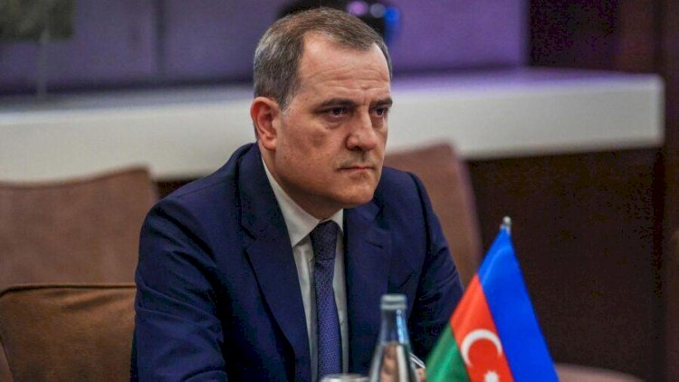    Ceyhun Bayramov Almaniya XİN rəhbəri ilə danışdı   