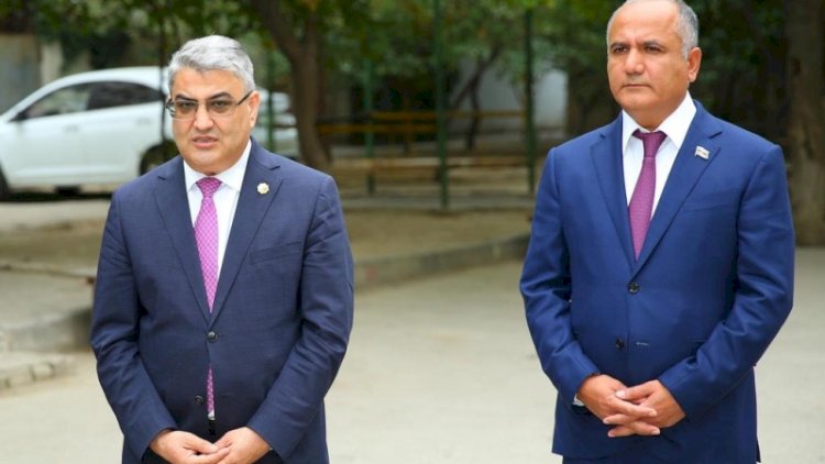    Deputat YAP  fəalları ilə görüş keçirdi -Fotolar   