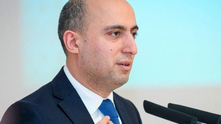    “Təhsil sistemimiz tərs qurulub”  - Nazir   